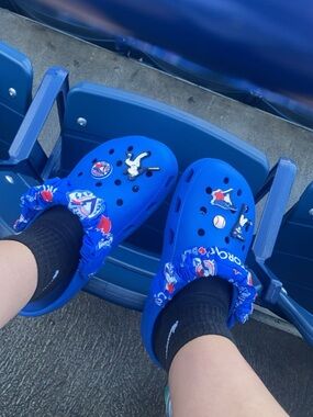 Crocs - Blue Jays Edition